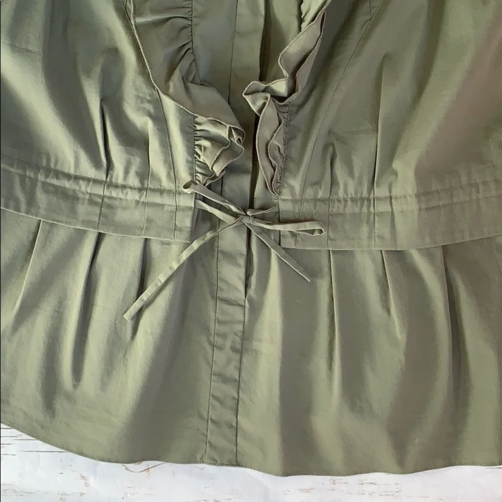Tahari Sleeveless Ruffle Blouse - Picture 3 of 6